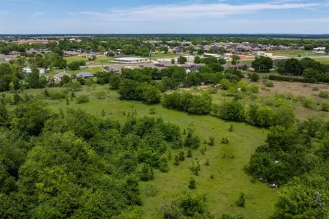 520 Eubank St, Mabank, TX 75147 photo 9