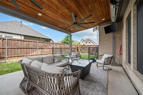 3732 Trail Creek Dr, Little Elm, TX 75068