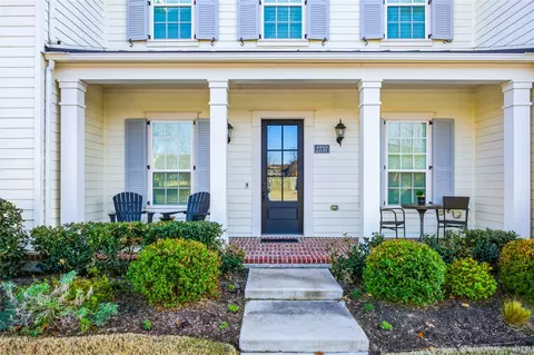 2737 S Market Sq, Northlake, TX 76247