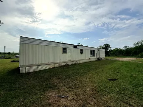 4361 Miller Rd, Midlothian, TX 76065