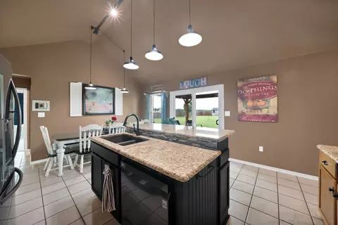 Kitchen - 328 E Vaughn Rd, Cleburne, TX 76031 photo 5 of 6