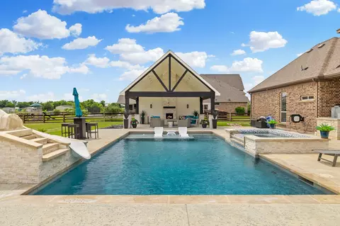 1449 Flanagan Farm Dr, Northlake, TX 76226