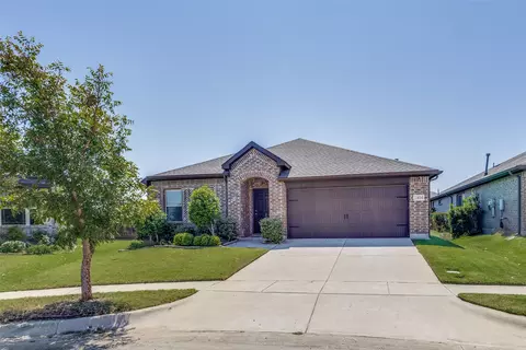 1404 Rosebush Rd, Aubrey, TX 76227