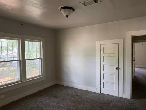 Living - 115 Goode Ave, Minden, LA 71055 photo 2 of 3