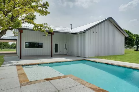 Exterior - 1201 Synterra Estates Loop, Jacksboro, TX 76458 photo 6 of 9