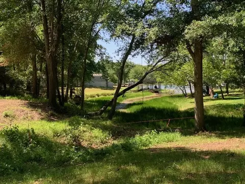 2134 Hickory St, Mabank, TX 75156