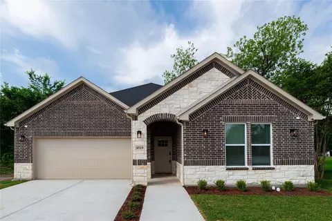 4519 Rosehill Rd, Garland, TX 75043