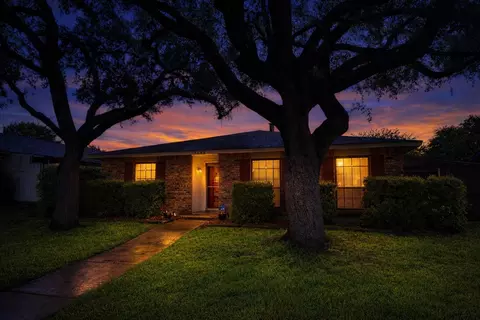 6330 Mccartney Ln, Garland, TX 75043