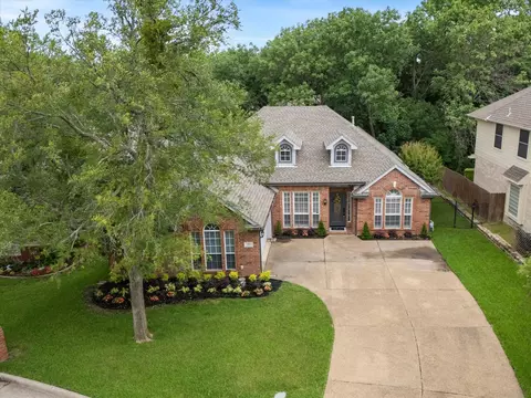 107 Defender Ct, Rockwall, TX 75032
