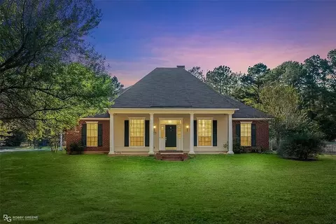 8293 Shirley Francis Rd, Shreveport, LA 71129