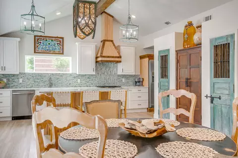 508 S Elm St, Weatherford, TX 76086