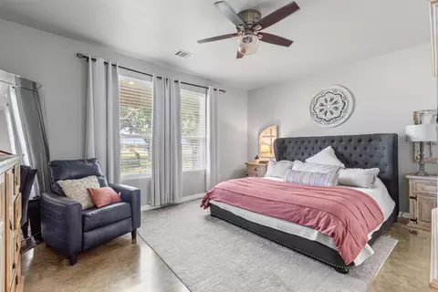 Bedroom - 243 Fm 203, Walnut Springs, TX 76690 photo 1 of 4