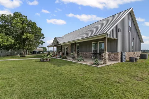 Exterior - 243 Fm 203, Walnut Springs, TX 76690 photo 4 of 8
