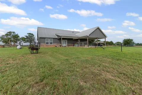 Exterior - 243 Fm 203, Walnut Springs, TX 76690 photo 6 of 8