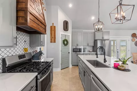 Kitchen - 243 Fm 203, Walnut Springs, TX 76690 photo 1 of 3