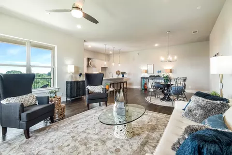 770 N Plano Rd #303, Richardson, TX 75081