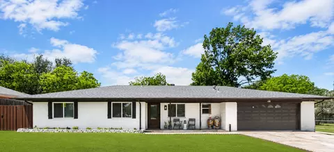 436 Ball St, Grapevine, TX 76051