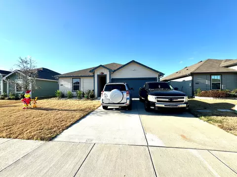 324 Boxwood Dr, Royse City, TX 75189