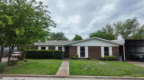 1807 W Proctor Dr, Goldthwaite, TX 76844