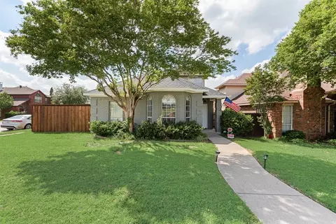 4009 Eisenhower St, Carrollton, TX 75007