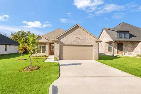 701 Escovedo Dr, Italy, TX 76651
