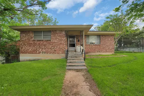 1207 Camelia St, Weatherford, TX 76086