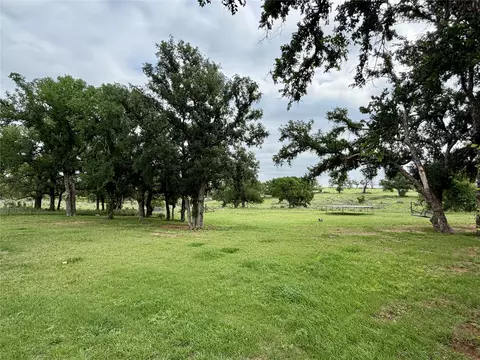 1871 212, Voca, TX 76887