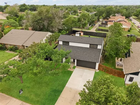 2723 Colonial Dr, Carrollton, TX 75007