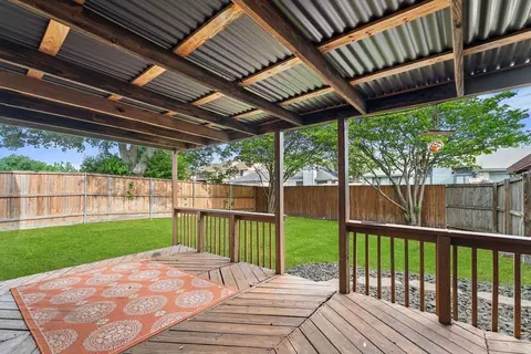 Exterior - 7809 Cornell Dr, Rowlett, TX 75088 photo 3 of 5