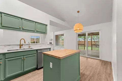 Kitchen - 7809 Cornell Dr, Rowlett, TX 75088 photo 3 of 3
