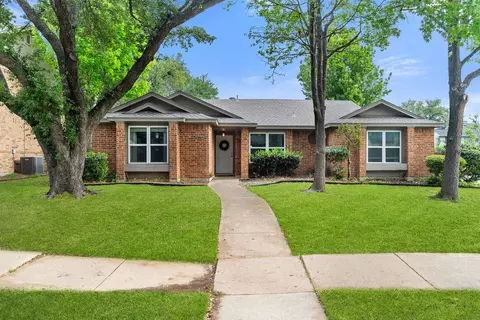 Exterior - 7809 Cornell Dr, Rowlett, TX 75088 photo 2 of 5
