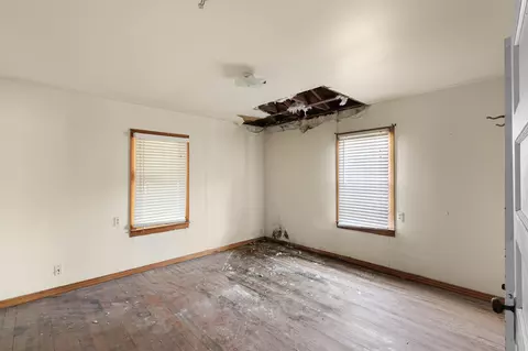 Bedroom - 201 Proctor Ln, Sunset, TX 76270 photo 1 of 4