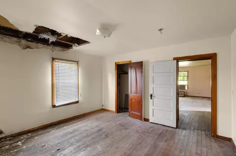 Bedroom - 201 Proctor Ln, Sunset, TX 76270 photo 2 of 4