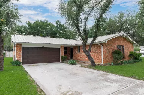 1608 Oakland Ter, Brownwood, TX 76801