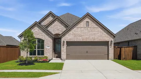 2017 Brewers Ln, Forney, TX 75126