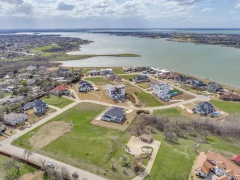 7413 Waters Edge Ct, The Colony, TX 75056