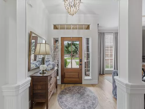 121 Daisey Ln, Justin, TX 76247