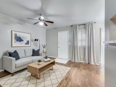 1122 Millview Dr #1103, Arlington, TX 76012
