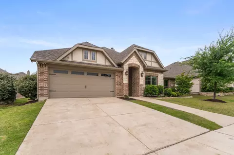 342 Wolf Creek Dr, Waxahachie, TX 75165