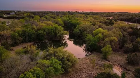 1033 Creek Crossing Rd, Nemo, TX 76070