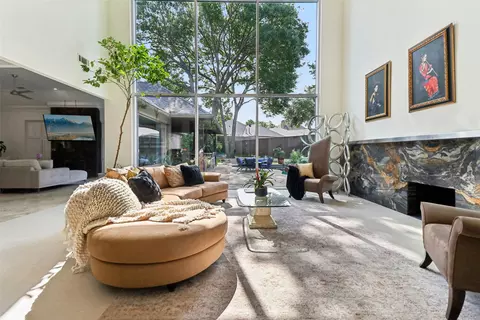 17704 Cedar Creek Canyon Dr, Dallas, TX 75252