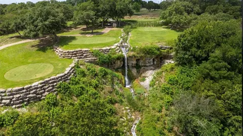 6138 Castle Stuart Dr, Cleburne, TX 76033