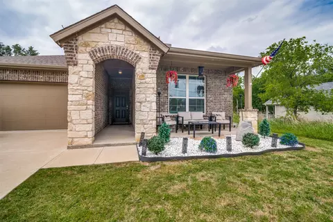 3702 Pace St, Greenville, TX 75401