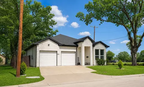 2113 Cranford Dr, Garland, TX 75041