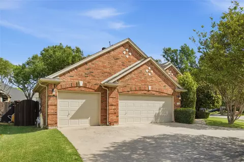 1705 Andrew Ct, Corinth, TX 76210