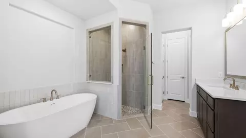 Bath - 2704 Delta Downs Way, Celina, TX 75009 photo 2 of 2