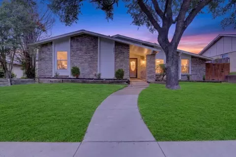 2005 Chestnut Rd, Carrollton, TX 75007