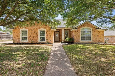 713 Ver-lo Dr, Lorena, TX 76655