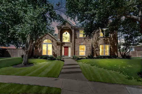 2221 Everglade Ct, Carrollton, TX 75006