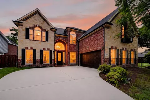 8306 Sawgrass Ln, Rowlett, TX 75089